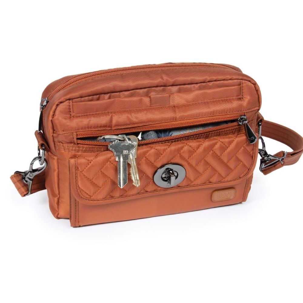 NWT Lug Switch Convertible Crossbody